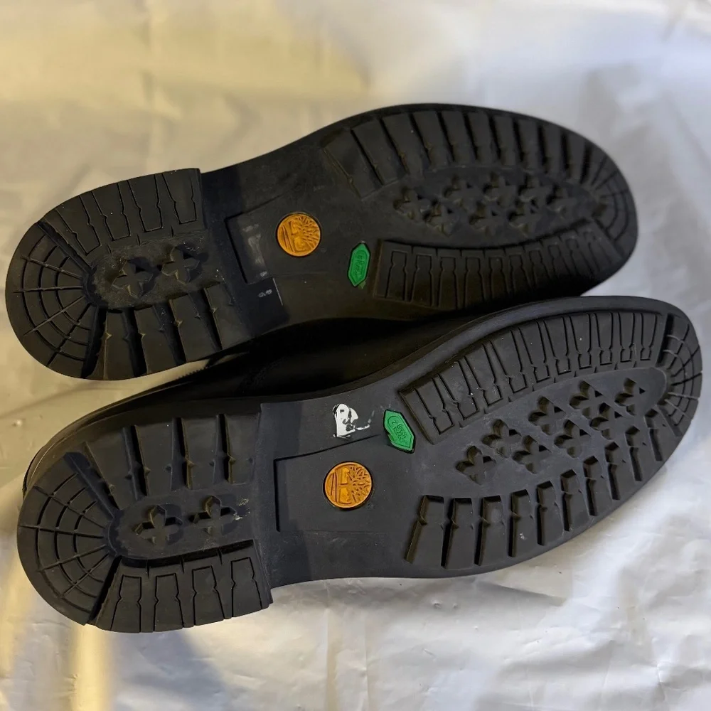 Timberland Black Leather Oxfords